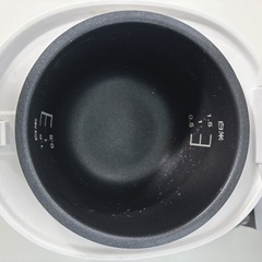 🟢 KOIZUMI 炊飯器 ライスクッカーミニ ホワイト [1.5合]の画像