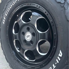 16インチ  エルフォード　pcd100　4本　タイヤグッドリッチの画像