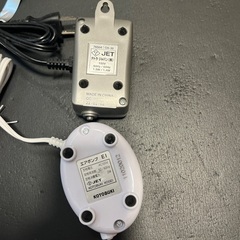 水槽用小型エアーポンプ　2点セット新品　エアポンプ　メダカ　金魚の画像