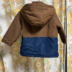 フード付きジャケットの画像