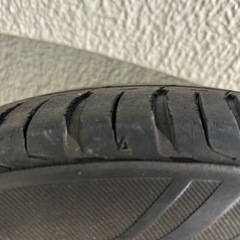 トヨタ ノーマルタイヤ 4本 175 65 15の画像