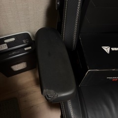 Secretlab TITAN Evo Dark Knight ダークナイト ゲーミングチェア (サイズ R) の画像