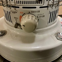 TOYOTOMI トヨトミ 対流形石油ストーブ KS-67H 白 レトロ ヴィンテージの画像