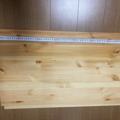 無印良品　パイン材ワードロープの棚板の画像