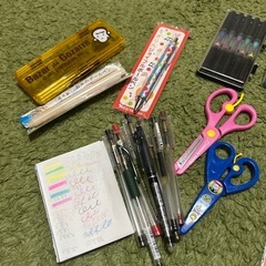 ペン・鉛筆などまとめて☆の画像