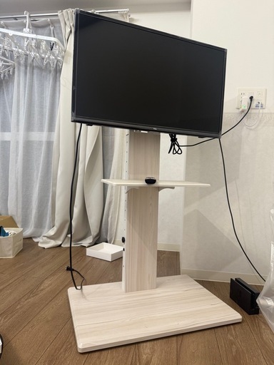 【受渡予定者決定済】テレビ+テレビ台