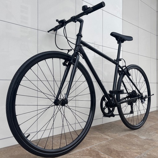 【7万で購入】クロスバイク 黒 700C 美品 高級シマノ社製変速付き ロード ピスト　マウンテン BMX ビーチクルーザー お洒落 自転車【早い者勝ち】