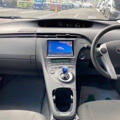 30前期プリウス希少サンルーフTEIN車高調19インチアルミの画像