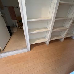 江坂マンション10階　棚板が沢山ありますの画像