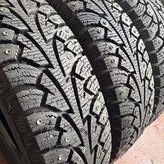 スパイク❗️155/70/13冬ハンコックの画像