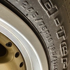 BFGoodrich Mud-Terrain T/A Radial スパイクタイヤ　BERGホイール　245/75R16の画像