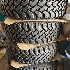 BFGoodrich Mud-Terrain T/A Radial スパイクタイヤ　BERGホイール　245/75R16の画像