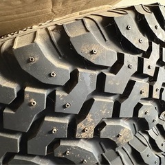 BFGoodrich Mud-Terrain T/A Radial スパイクタイヤ　BERGホイール　245/75R16の画像