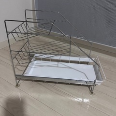 スチールラックの画像