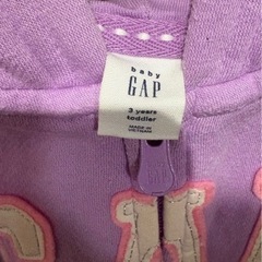 gapパーカー　3yの画像