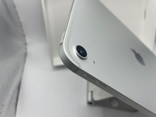 極美品 Apple iPad 第10世代 64GB wifi+cellular SIMフリー　#mon250
