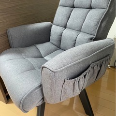 【2023年購入】アイリスオーヤマ 回転ファブリック椅子　FAC-KHB グレーの画像