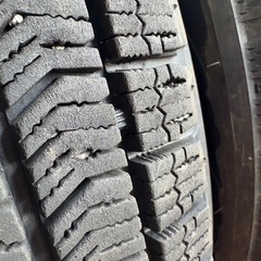 165/60/15冬VRX2の画像