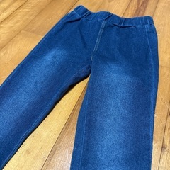 綺麗目長ズボン　120の画像