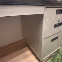 デスク　の画像