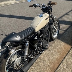 YAMAHA SR400（1JR）の画像