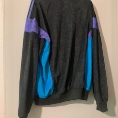 adidas ジャージの画像