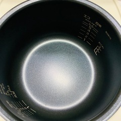 【中古品】TIGER タイガー マイコン炊飯ジャー 5.5合炊 JBH-G1 2023年製の画像