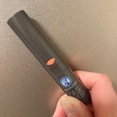 メンソレータムリップ メンソレータム フラッシュティントリップ ベージュ 2g (6種のオイル配合 高保湿 美発色 落ちにくい UV対策 SPF26 PA+++)の画像