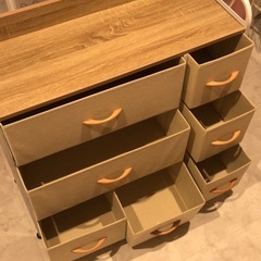 収納 チェスト タンス 合金鋼 ベージュ 布製 引き出し 衣類収納 リビング収納 転倒防止 低ホルム 3段7杯【幅80×奥行29×高さ79cm】の画像