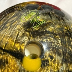 ボウリング　ボール　10ポンド　8ポンドの画像