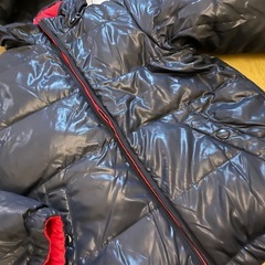 美品　ベネトン　リバーシブル厚手ダウンジャケットの画像