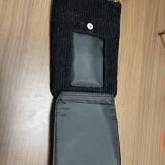 クマのポーチ　スマホポーチの画像