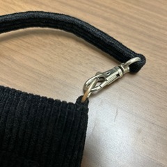 クマのポーチ　スマホポーチの画像