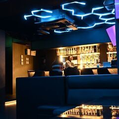 気軽に参加OK！六本木でお酒を楽しむ集まりです