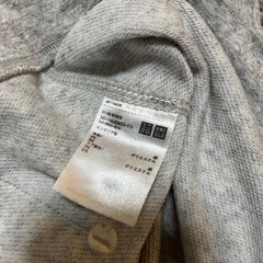 UNIQLO パーカー　　　の画像