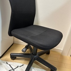 オフィスチェアの画像