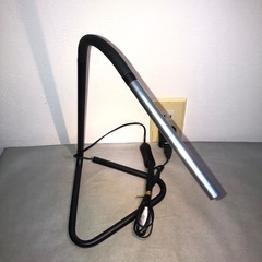 IKEA テーブルライト USB接続の画像