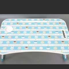 ちいかわテーブルの画像