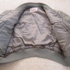 🍊AVIREXフライトジャケットの画像