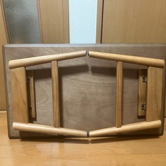 折りたたみローテーブルの画像