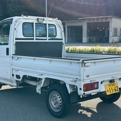 《交換希望》☆即戦力！4WDの軽トラック☆機関絶好調☆荷台は珍しくキズ凹みなくキレイです☆車検付き（令和8年4月）このまますぐにご使用いただけます。の画像
