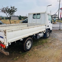 トラックの画像