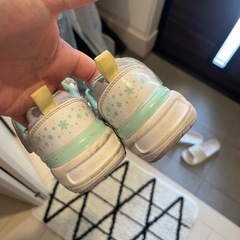 アナ雪靴の画像