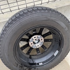 スタッドレスタイヤ4本の画像