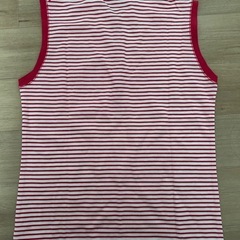 【新品✨未使用】UNIQLO ノースリーブの画像