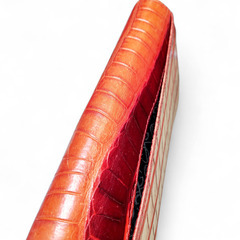 Guy Laroche 長財布 レッド クロコダイル柄の画像