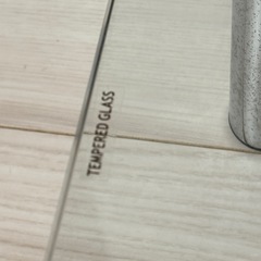 テンパーガラス　ディスプレイ台の画像