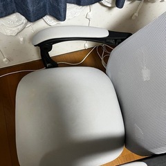 【無料】人間工学デザインのオフィスチェア 1脚、お譲りしますの画像