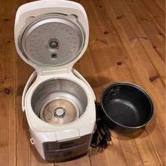 炊きたて マイコン炊飯ジャー 3合 JAI-R552の画像