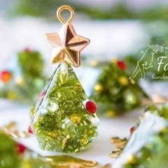 1人分のみ　プリザーブドフラワー　ヒムロスギ　クリスマス　レジン　アクセサリー　キャンドル　クリスマスリースの画像